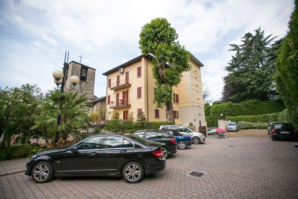 Hotel Quarcino Como Bagian luar foto