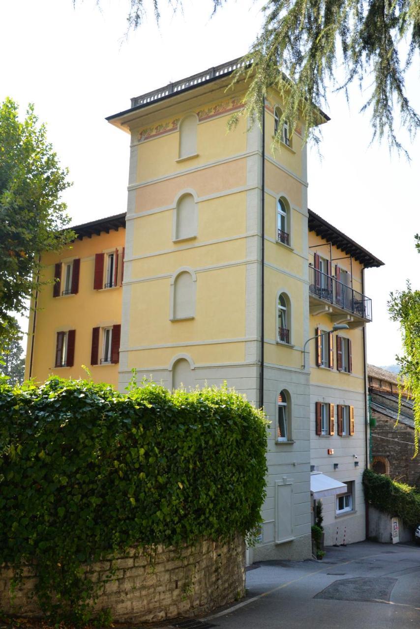 Hotel Quarcino Como Bagian luar foto